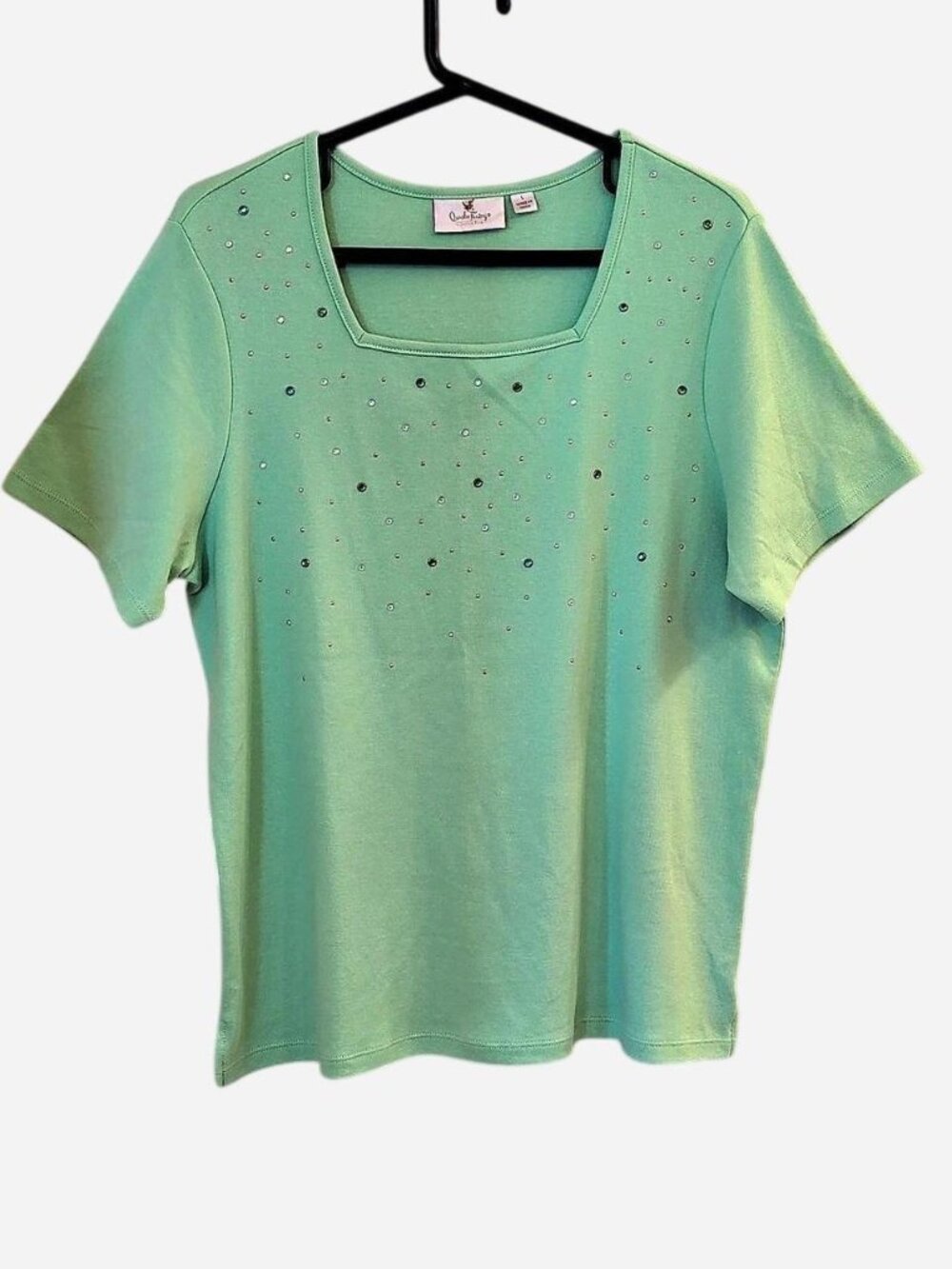 Quacker Factory Green Rhinestone Embellished Tee Size Large